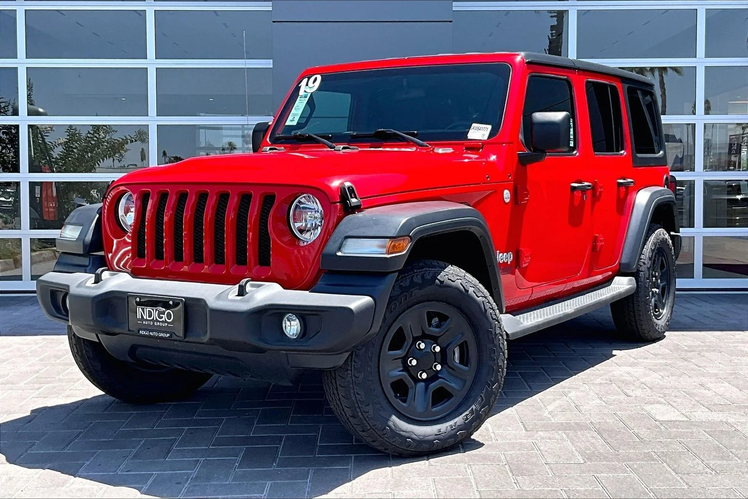 2019 Jeep Wrangler Sport's photo