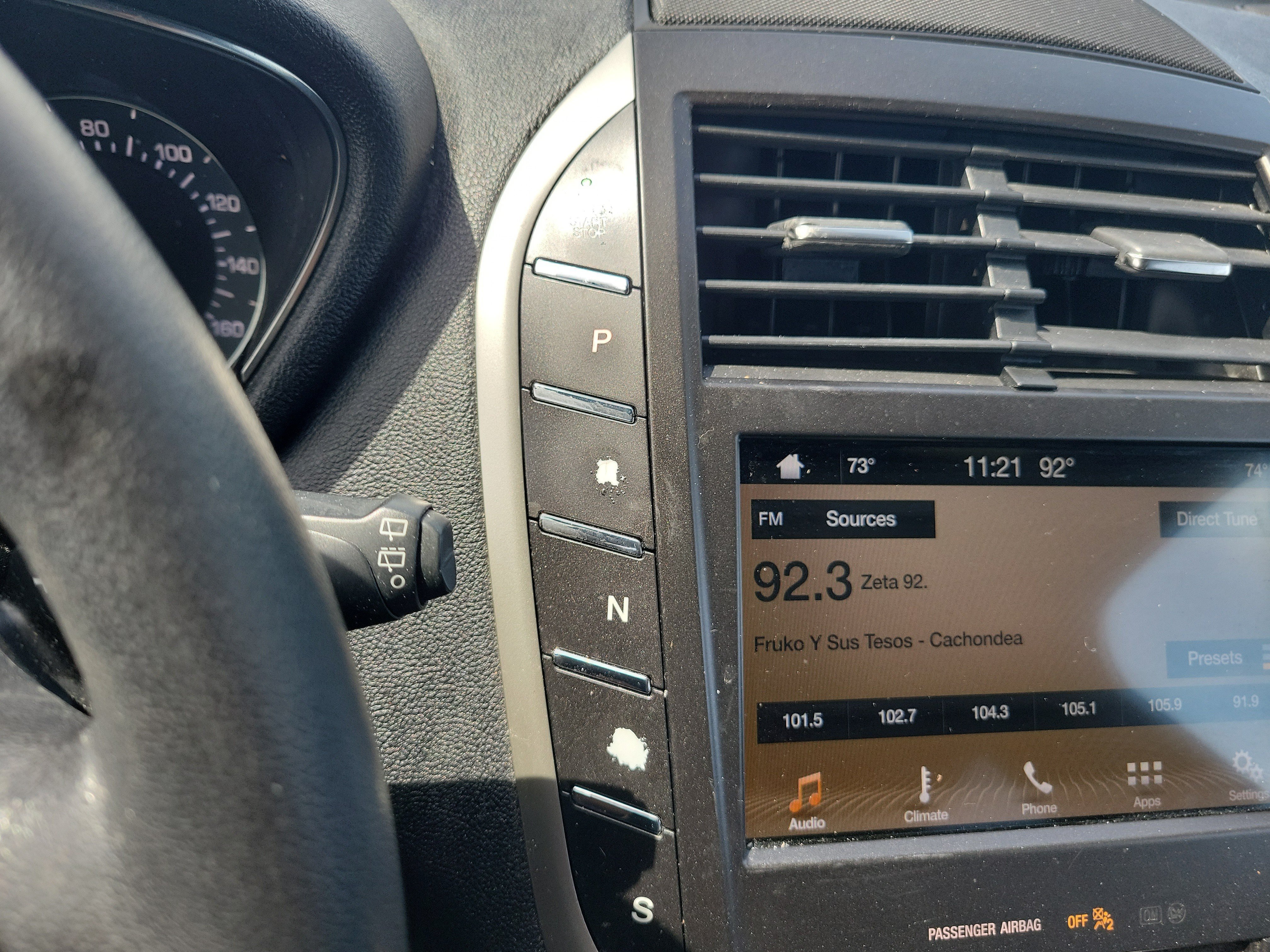 Used 2019 Magnetic Gray Metallic Lincoln Standard image 28