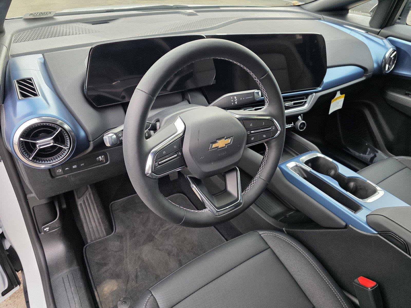 2026 Chevrolet Equinox EV 2LT - Photo 23