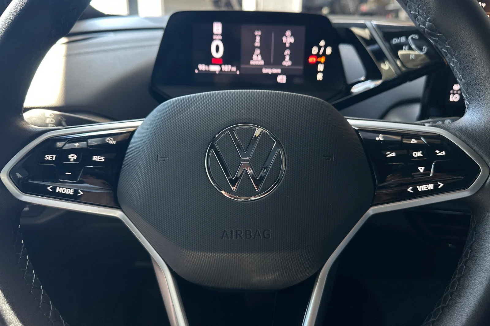 Used 2023 Gray Volkswagen S image 23