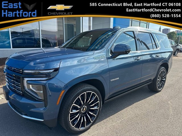 2026 Chevrolet Tahoe High Country Deluxe with 24in Wheels - Technology & Entertainment - Super Cruise - Panoramic Sunroof