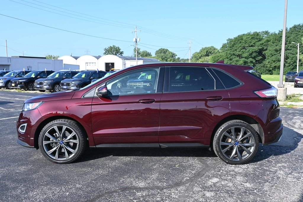 Used 2018 Burgundy Ford Sport image 4