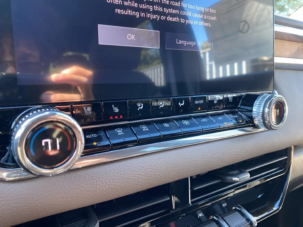 New 2026 Summit White GMC Denali image 22