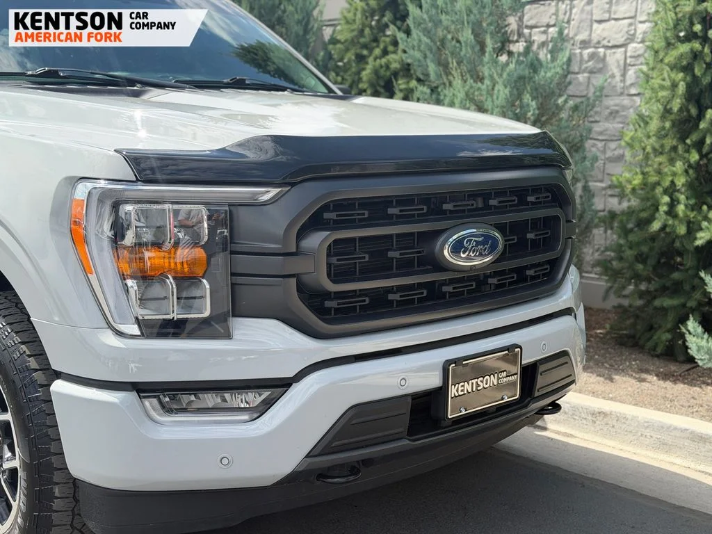 Used 2023 Gray Ford XLT image 11