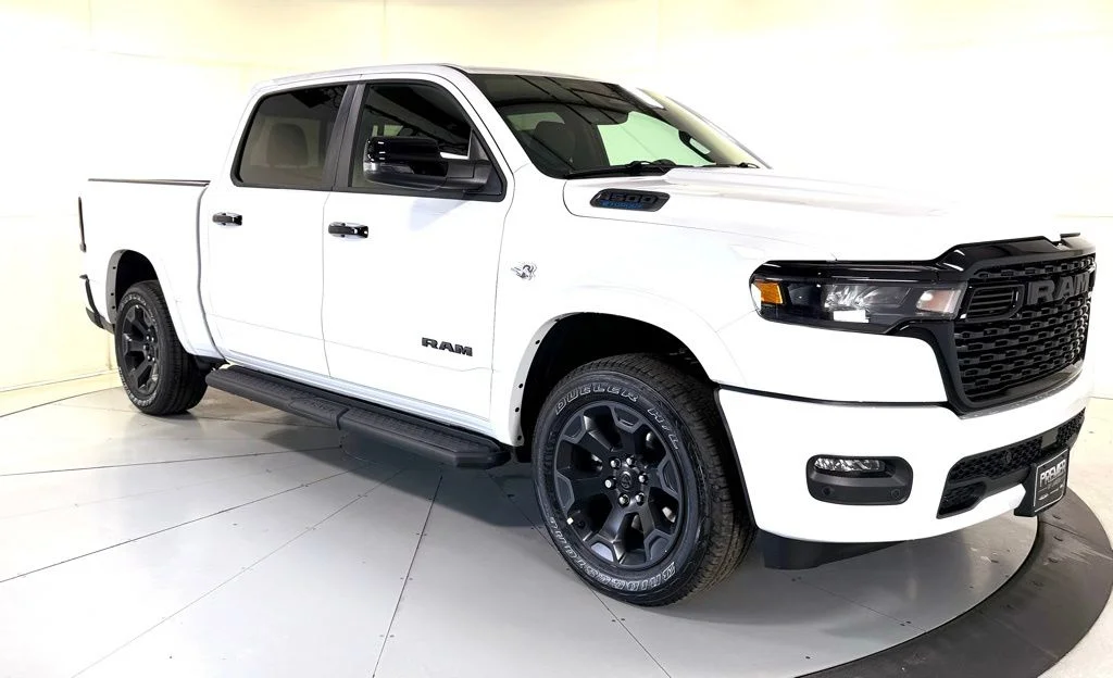2026 RAM 1500 Big Horn/Lone Star 4x4 Crew Cab 5'7's photo