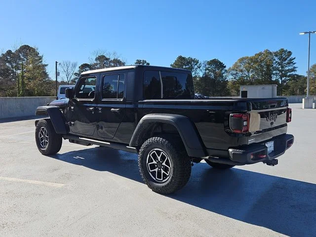 New 2026 Black Clear-Coat Exterior Paint Jeep Rubicon image 2