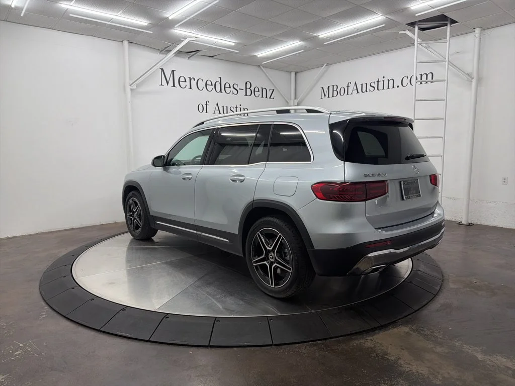Used 2026 Silver Mercedes-Benz GLB 250 image 5