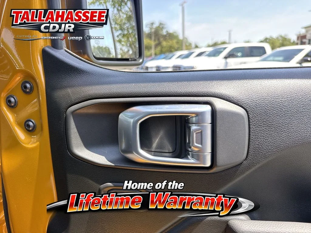 New 2026 Goldilocks Exterior Paint Jeep Sport S image 25
