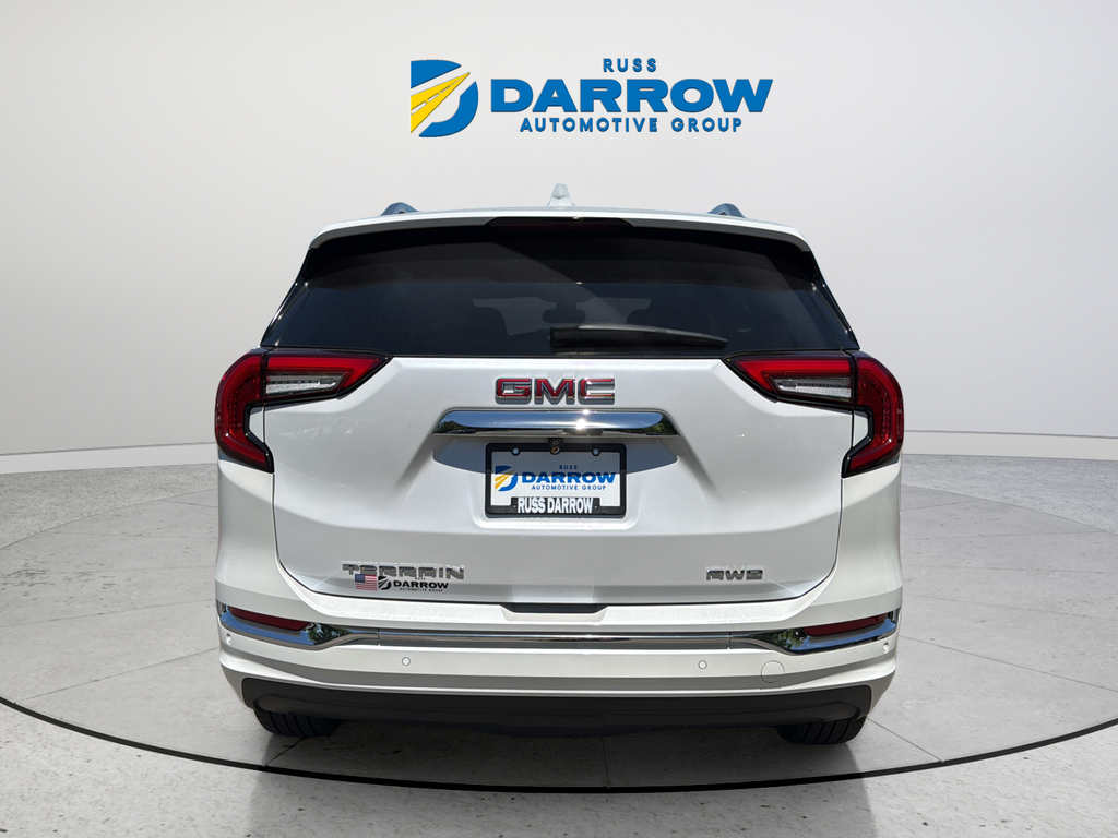Used 2023 White GMC Denali image 4