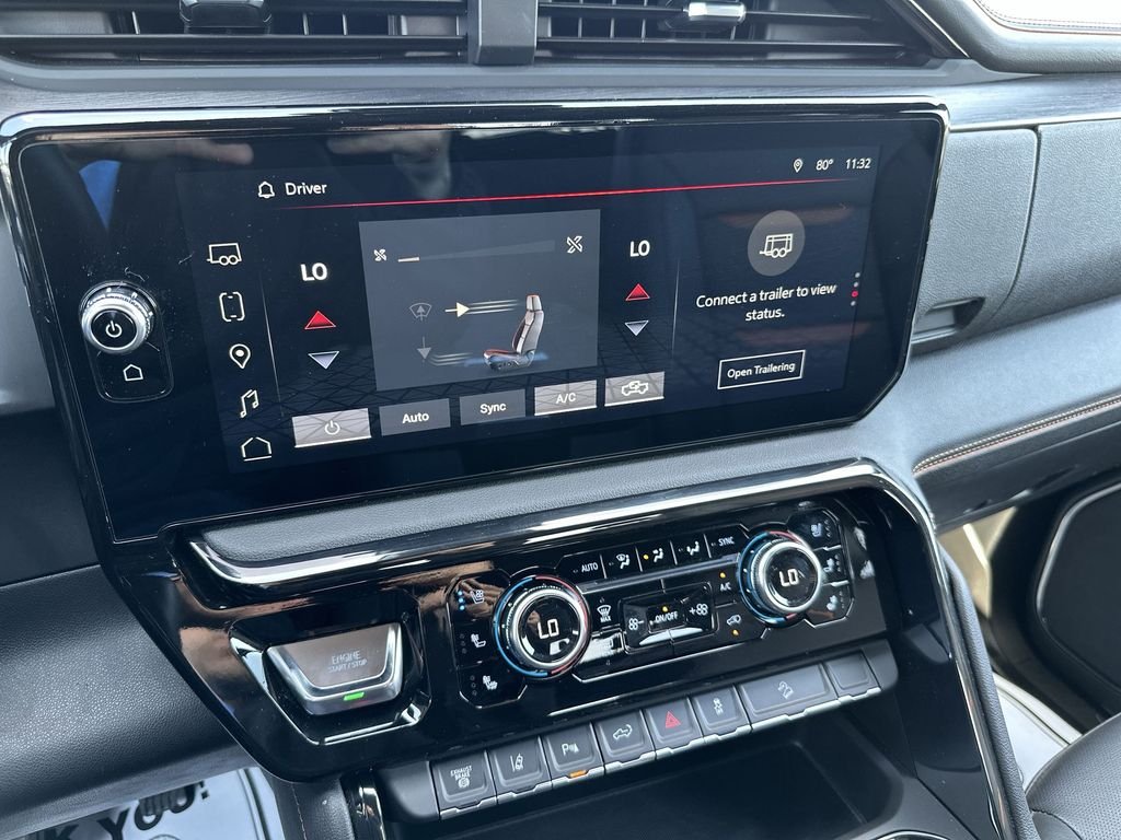 Used 2025 Black GMC AT4 image 18