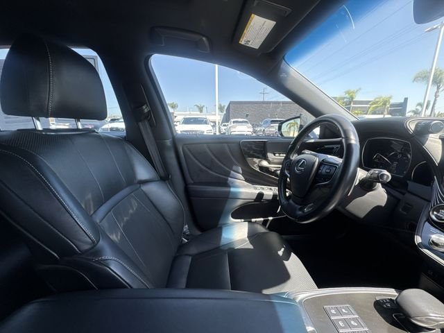Used 2023 White Lexus 500 Base image 15