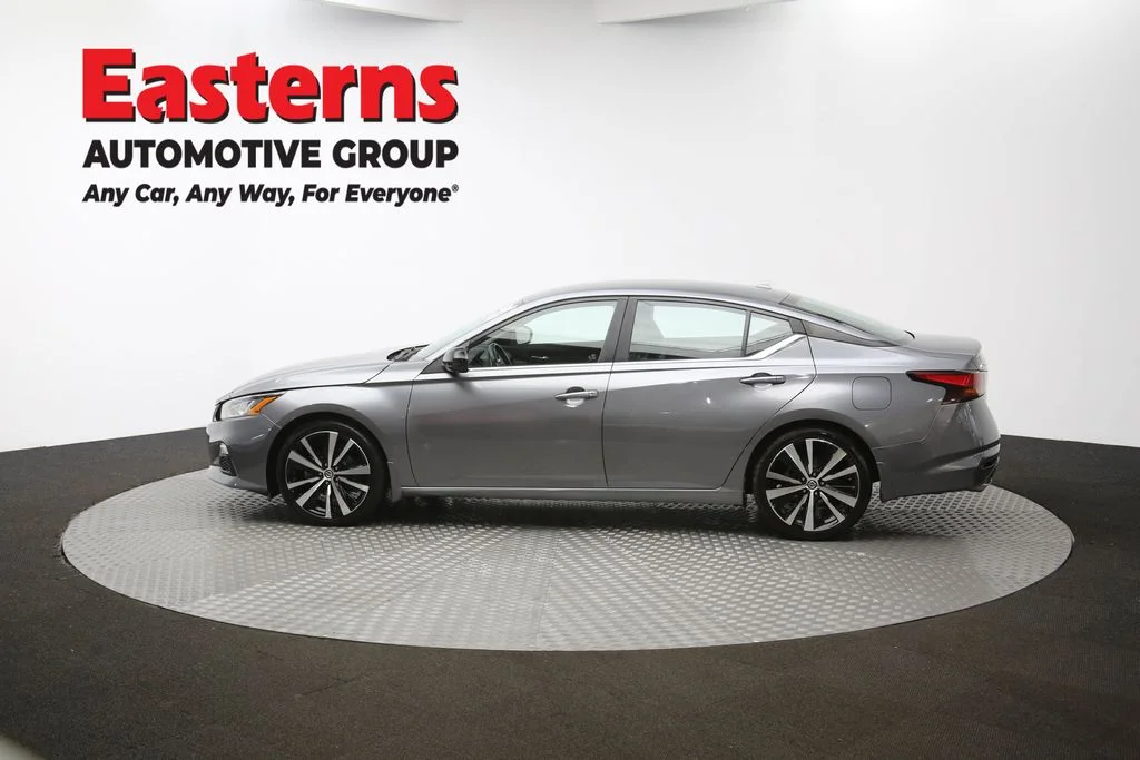 Used 2022 Gray Nissan 2.5 SR image 56