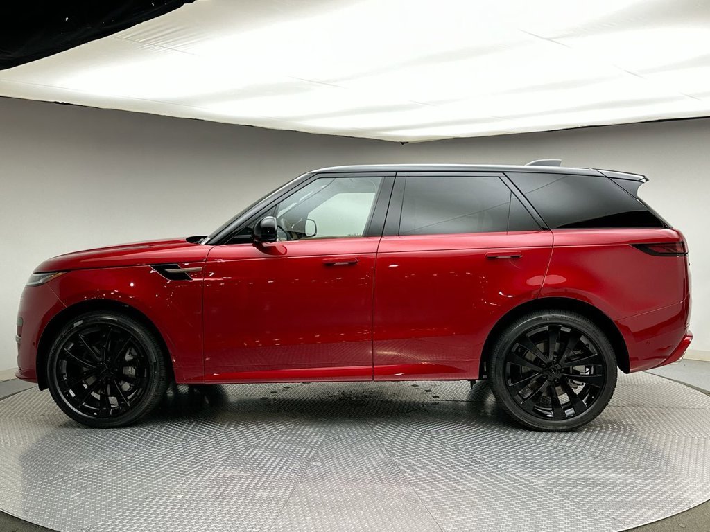 New 2027 Firenze Red Land Rover Dynamic SE image 2