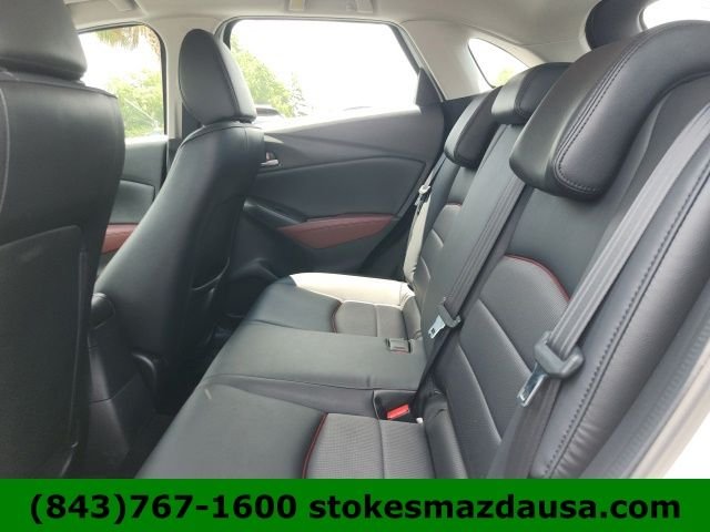 Used 2016 White Mazda Touring image 19