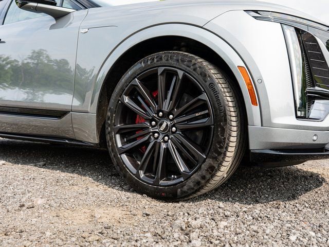 2026 Cadillac LYRIQ V Premium - Photo 44