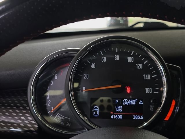 Used 2019 Blue MINI Signature image 22