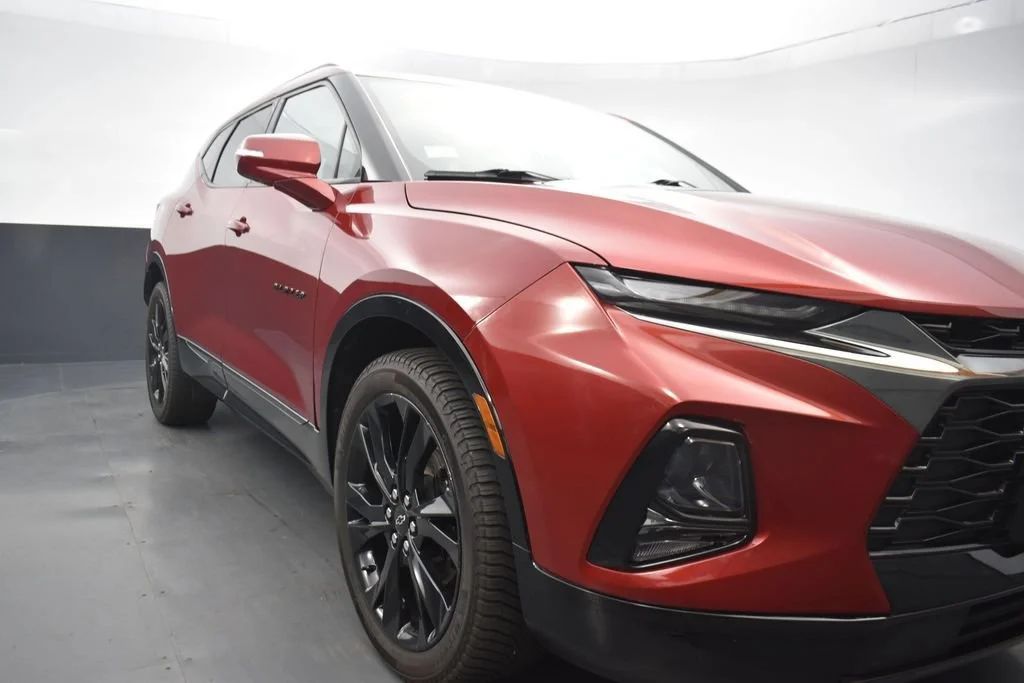 Used 2019 CAJUN RED TINTCOAT Chevrolet RS image 39