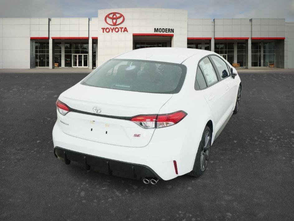 New 2026 Ice Cap Toyota SE image 21