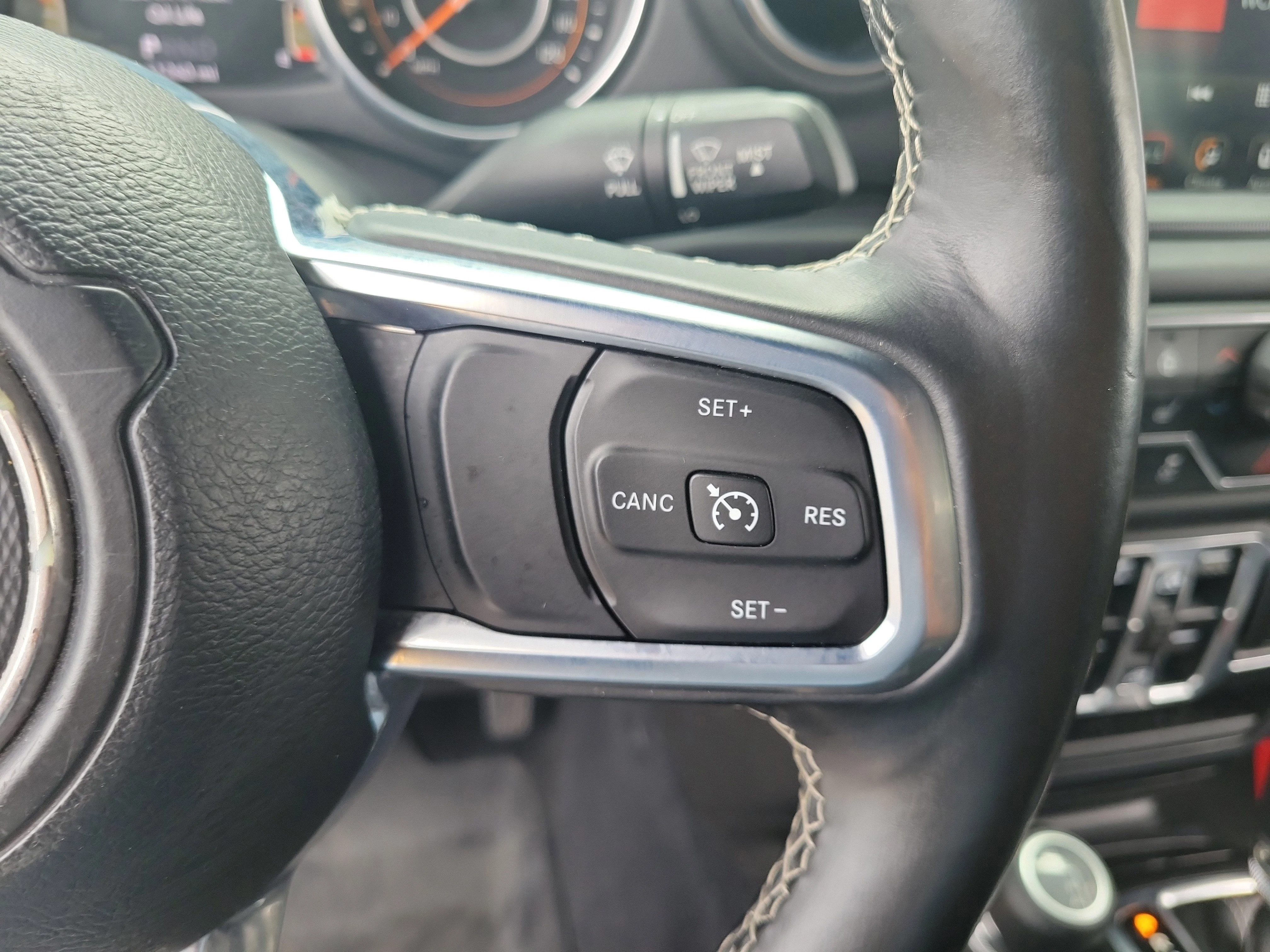 Used 2018 Hellayella Clearcoat Jeep Sahara image 24