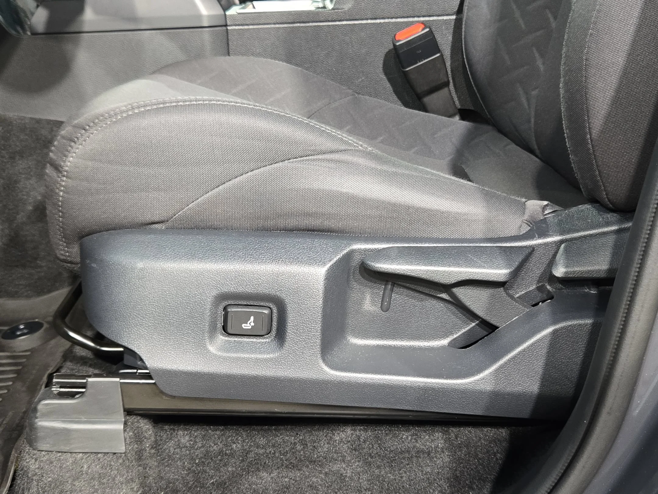 Certified Used 2025 Underground Toyota SR5 image 23