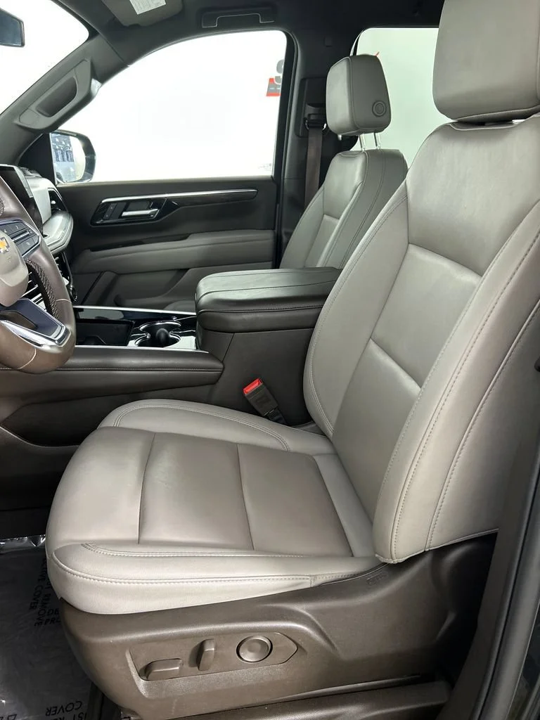 Used 2025 Black Chevrolet LT image 12