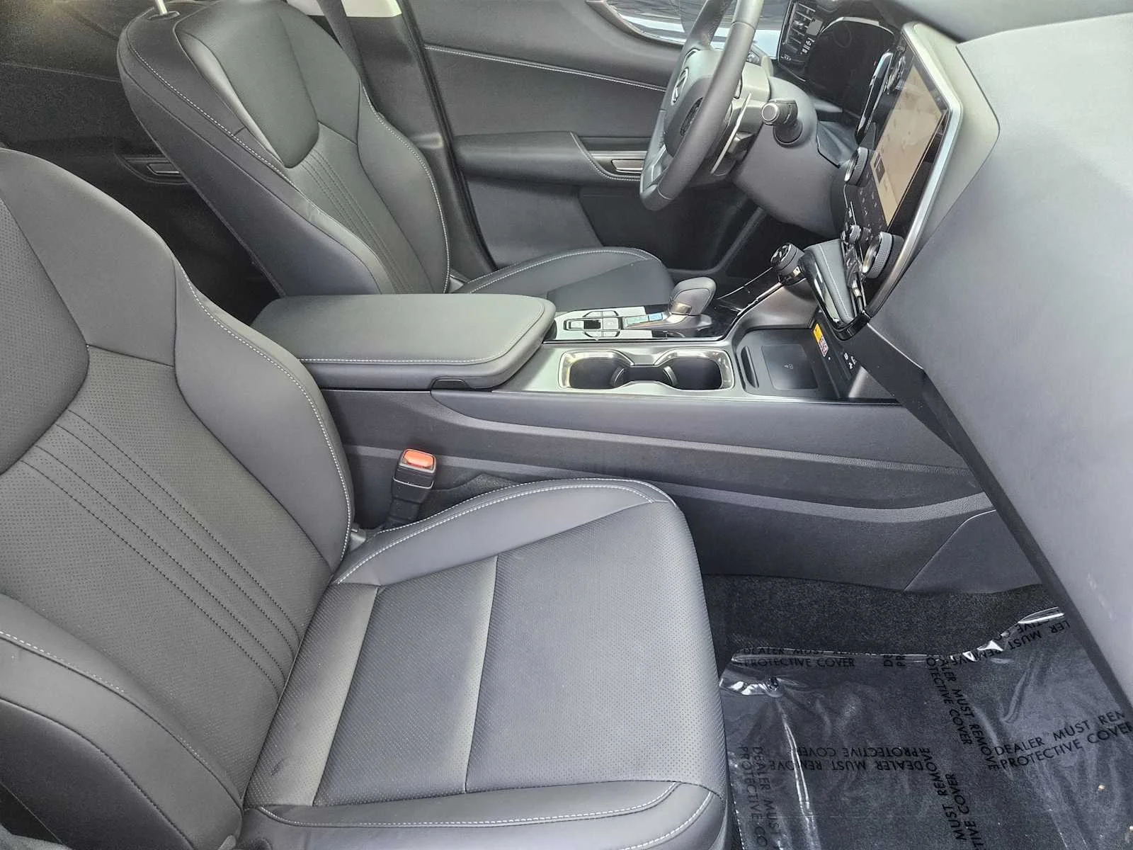 Used 2024 Atomic Silver Lexus Premium image 9