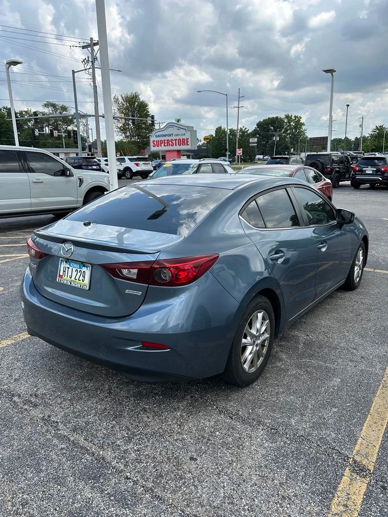 Used 2015 Blue Mazda i Touring image 4