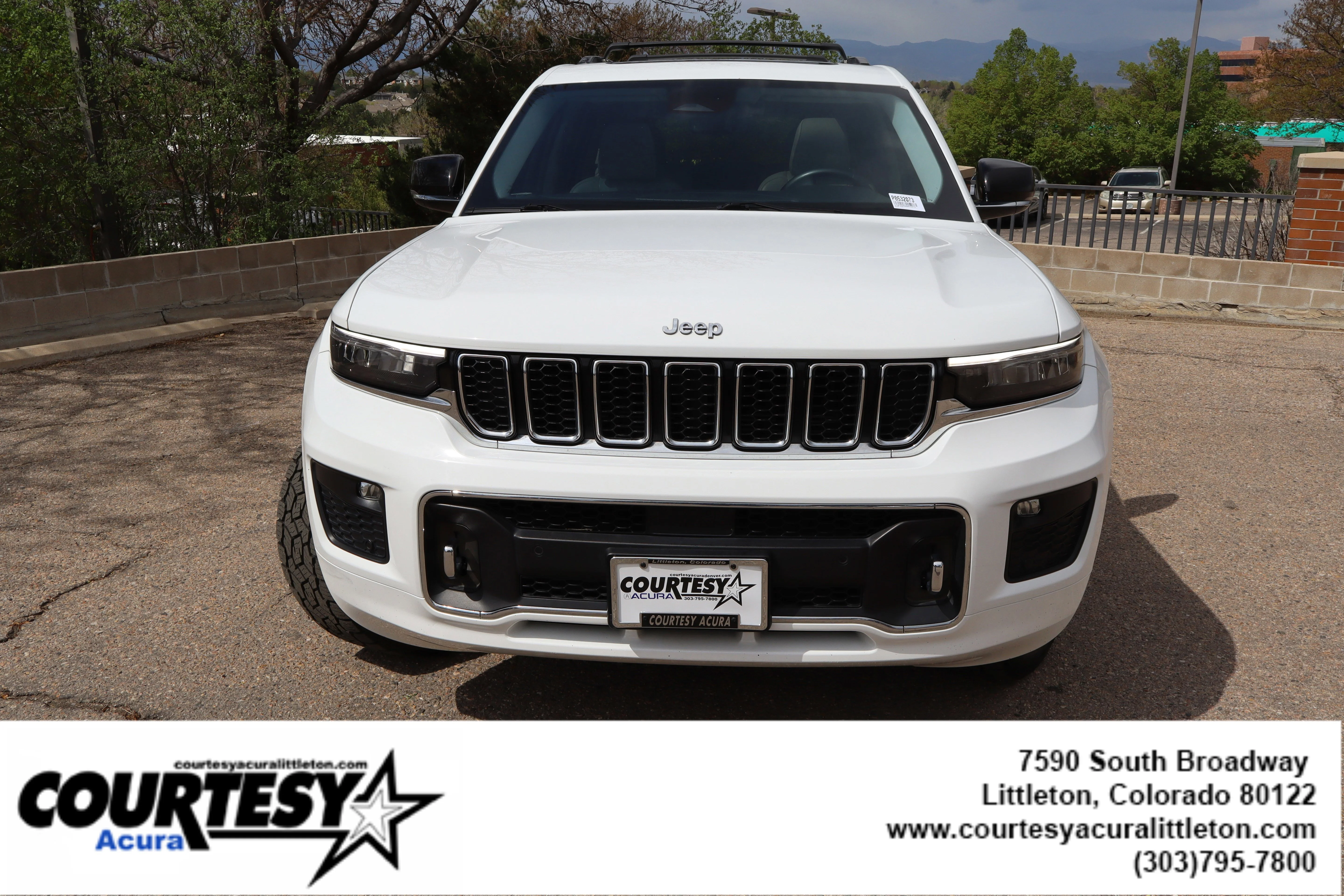 Used 2022 Bright White Clearcoat Jeep Overland image 2
