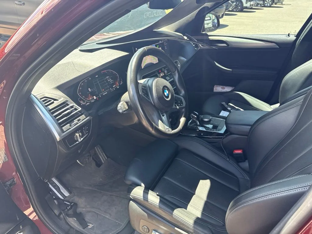 Used 2022 Red BMW xDrive30i image 29