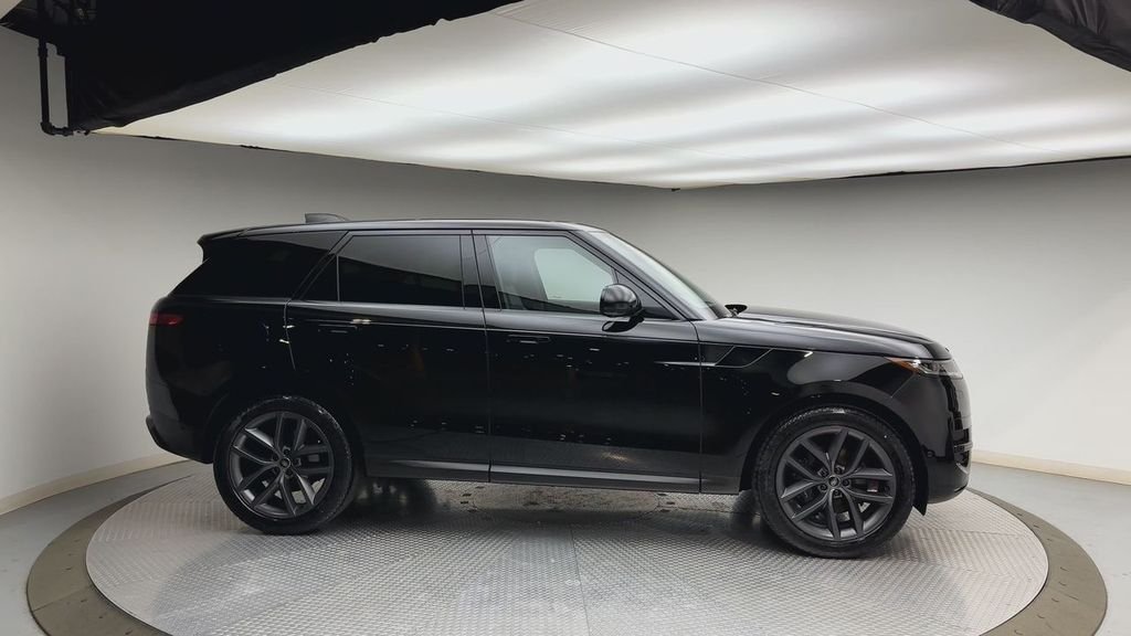 Certified Used 2024 Santorini Black Metallic Land Rover SE image 9