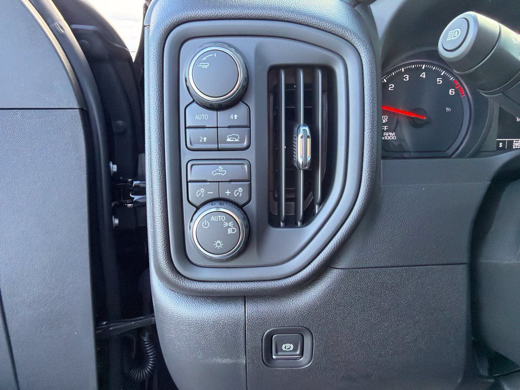 2026 Chevrolet Silverado 1500 Custom - Photo 29