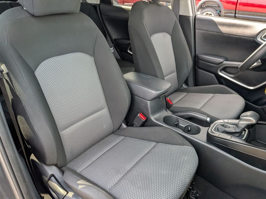 Used 2022 Gray Kia LX image 33