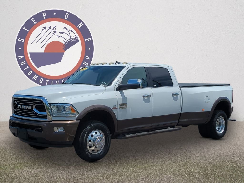 2018 RAM 3500 Laramie Longhorn 4X4 Crew Cab LWB's photo