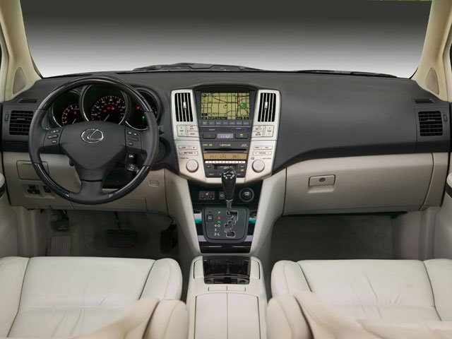 Used 2009  Lexus 350 image 4