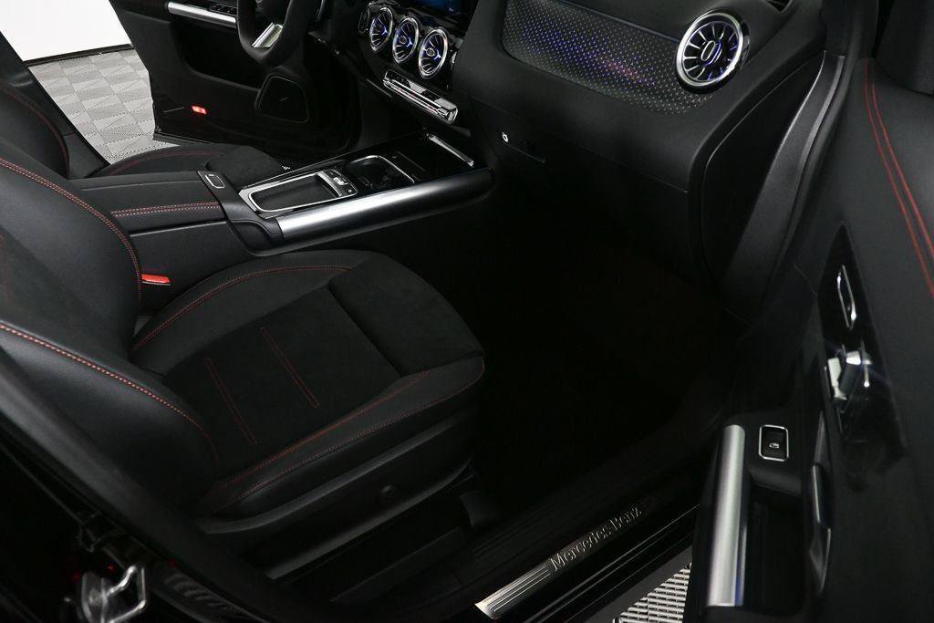 New 2026 Night Black Mercedes-Benz GLA 250 image 63