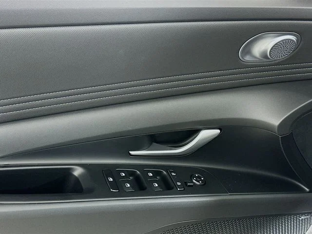 New 2026 Hyundai ELANTRA Limited