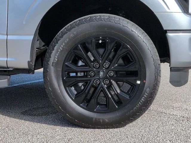 New 2026 Iconic Silver Metallic Ford Lariat® image 11