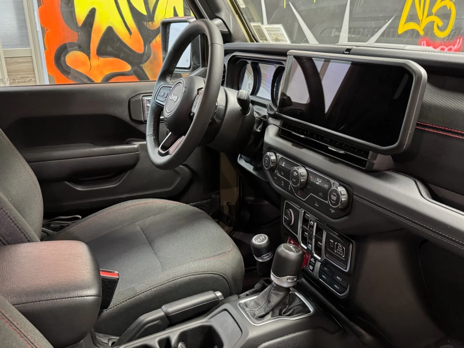 Used 2026  Jeep Rubicon image 25