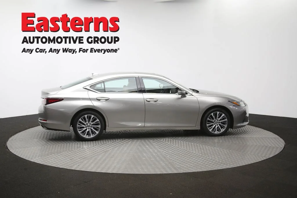 Used 2021 Silver Lexus 350 image 45