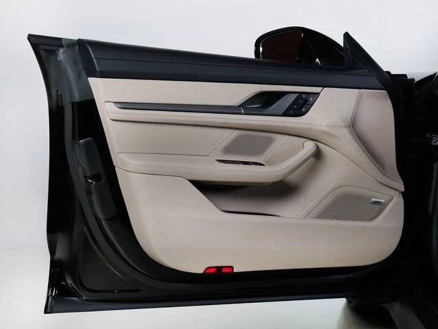 New 2026 Black Porsche 4S image 27
