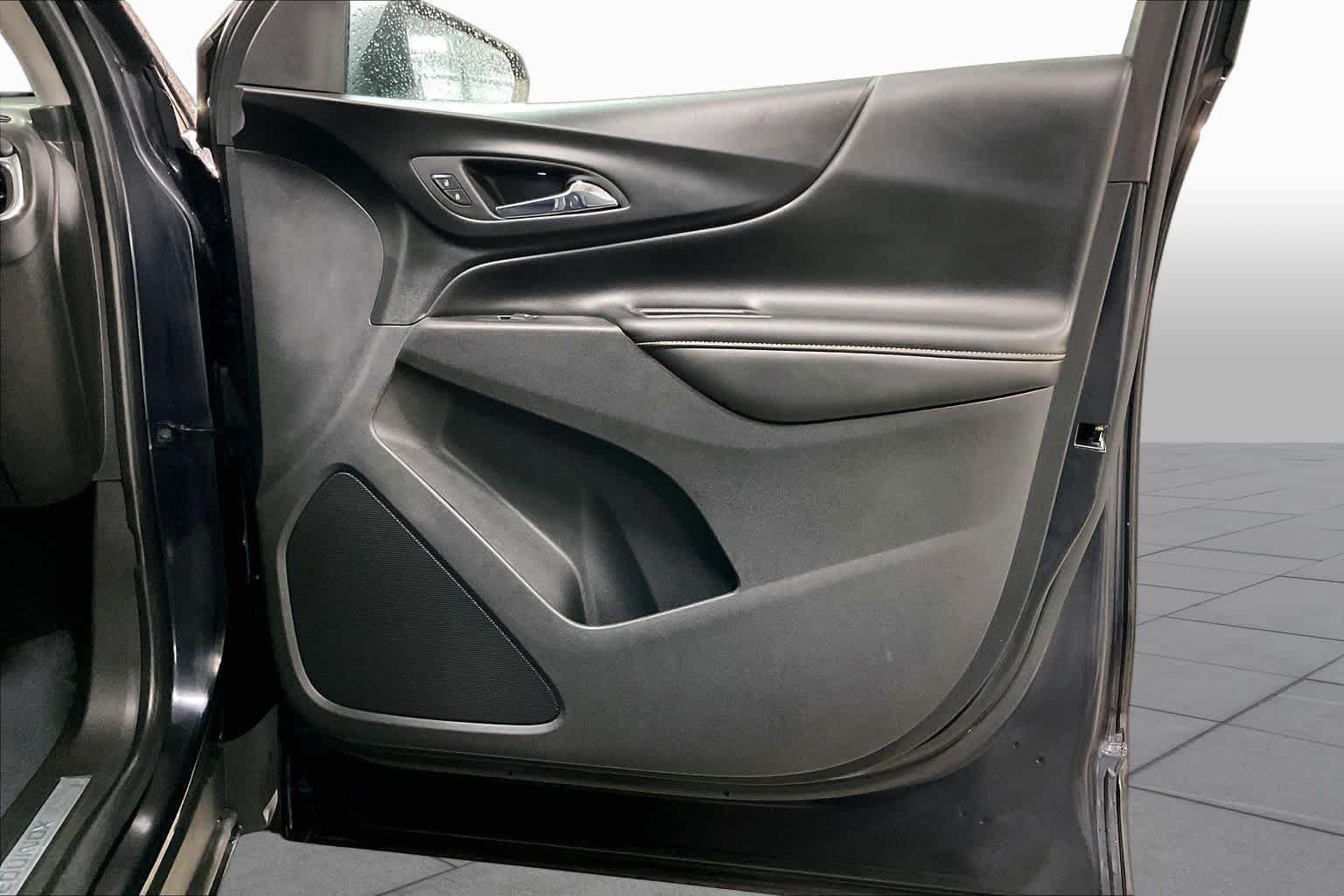 Used 2020 Midnight Blue Metallic Chevrolet Premier image 23