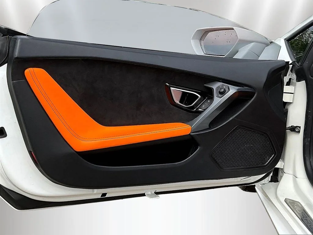 Used 2019  Lamborghini LP580-2S image 19