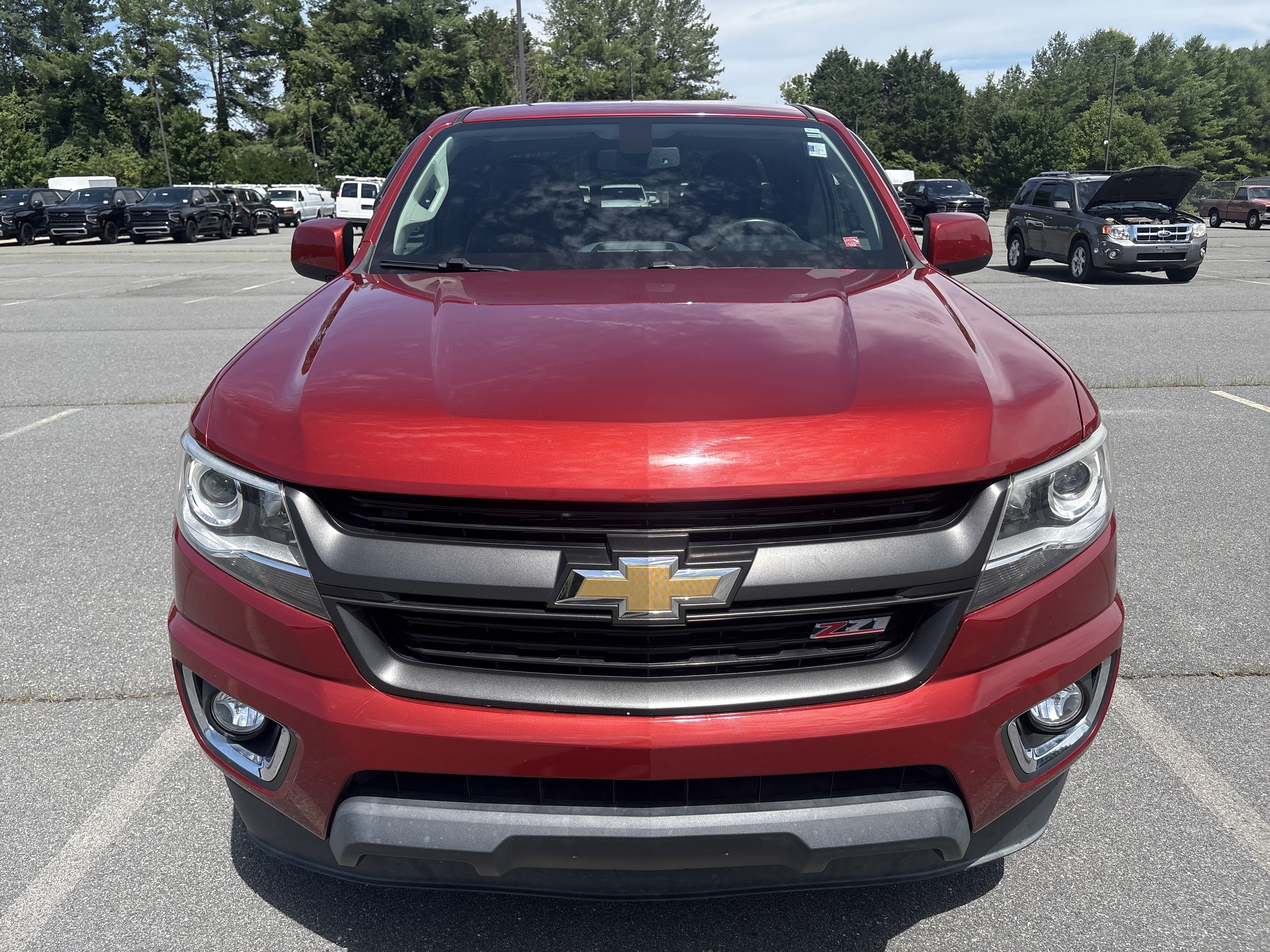 Used 2016 Red Rock Metallic Chevrolet 4WD Z71 image 20