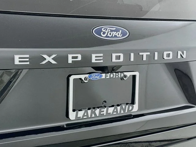 New 2027 Ford Expedition Platinum