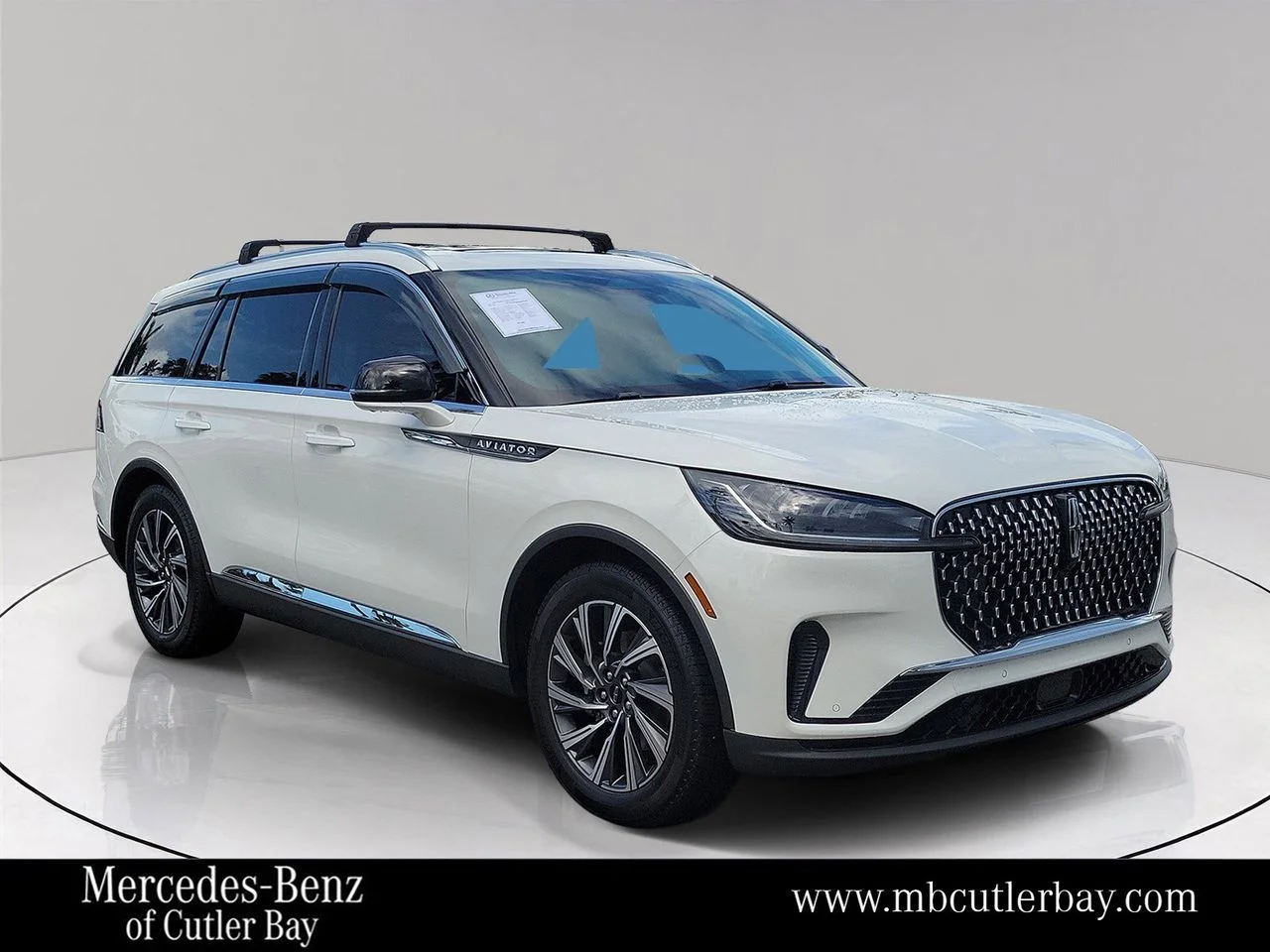 2026 Lincoln Aviator Premiere RWD's photo