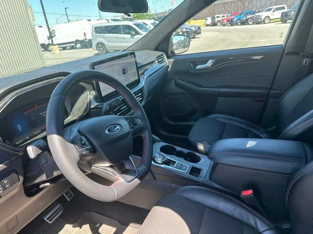 Certified Used 2023 Gray Metallic Ford ST-Line image 15