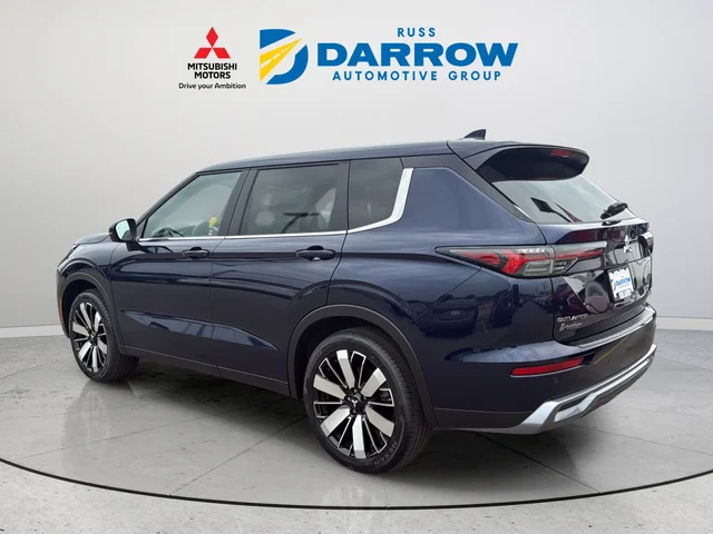 New 2026 Blue Mitsubishi SE image 3