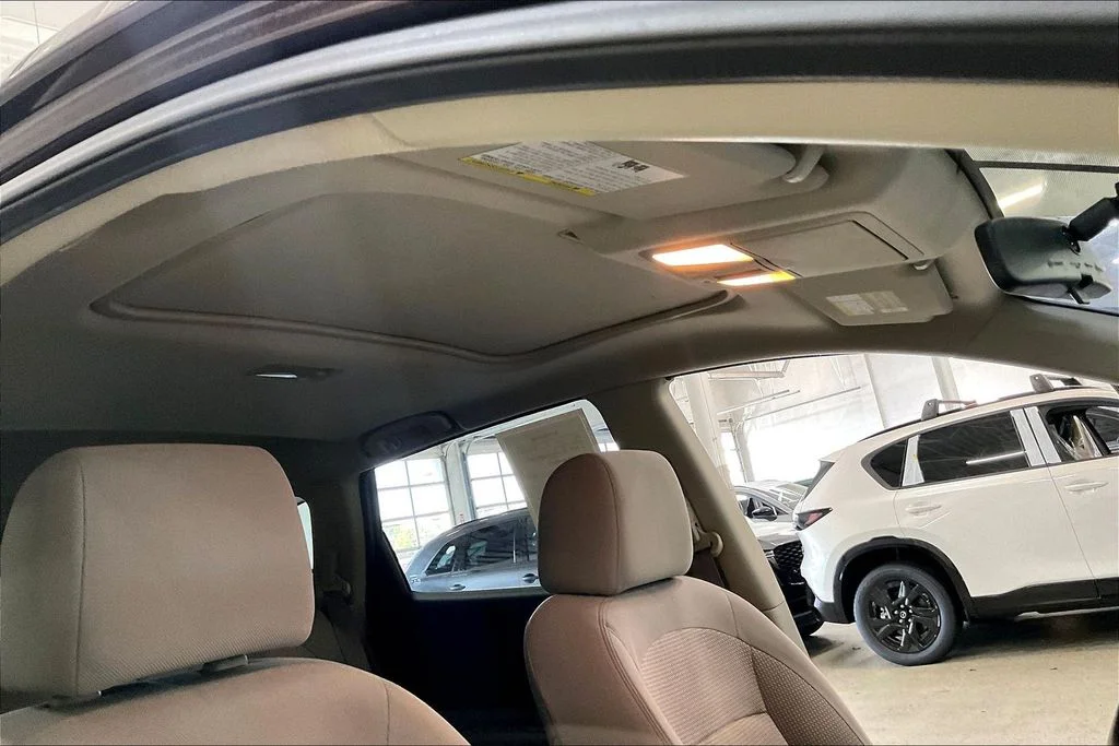 Used 2011 Black Nissan SV image 22