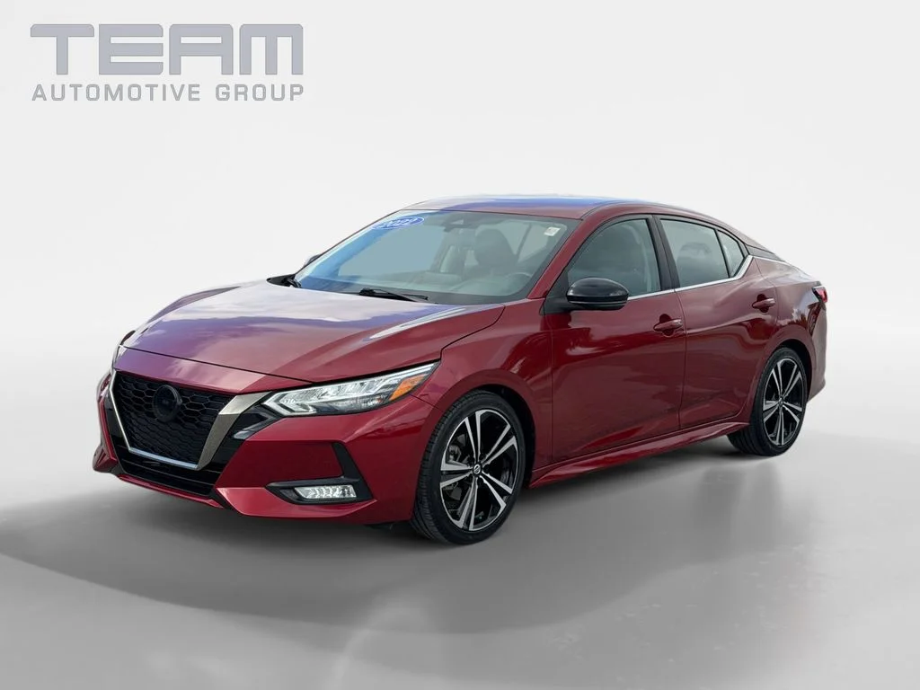 Used 2022 Red Nissan SR image 3