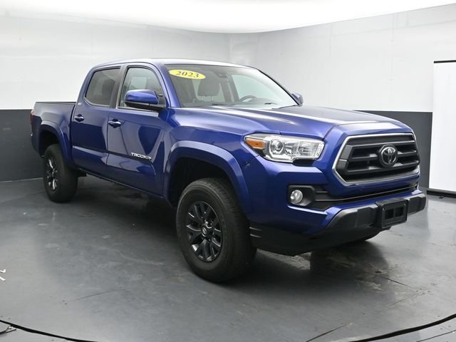 Used 2023 Blue Toyota SR5 image 6